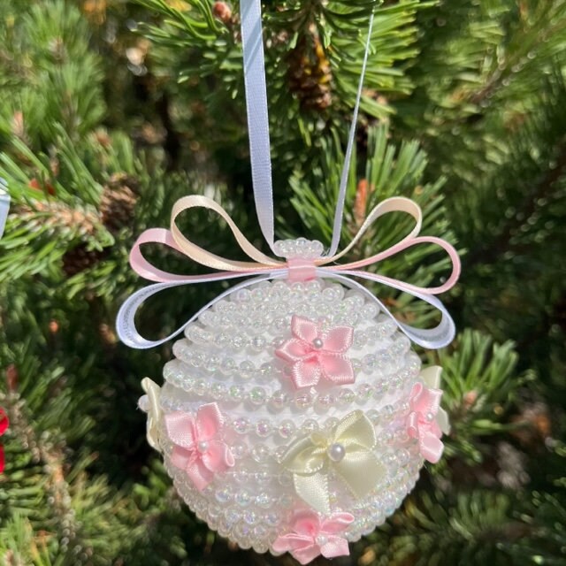 Handmade Christmas beads with vibrant floral design in red, yellow, blue, and pink | Gift-Emporium