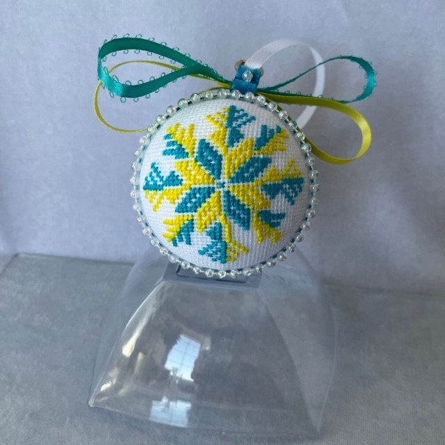 Hand-embroidered Christmas ornaments in blue and yellow, perfect for home décor | Gift-Emporium
