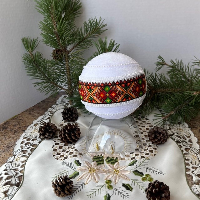 Traditional Ukrainian embroidered Christmas ornament for winter decoration | Gift-Emporium