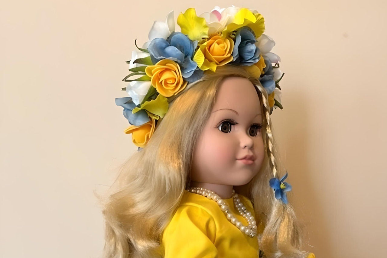 18" Ukrainian art doll with handmade accessories and embroidered clothing | Gift-Emporium