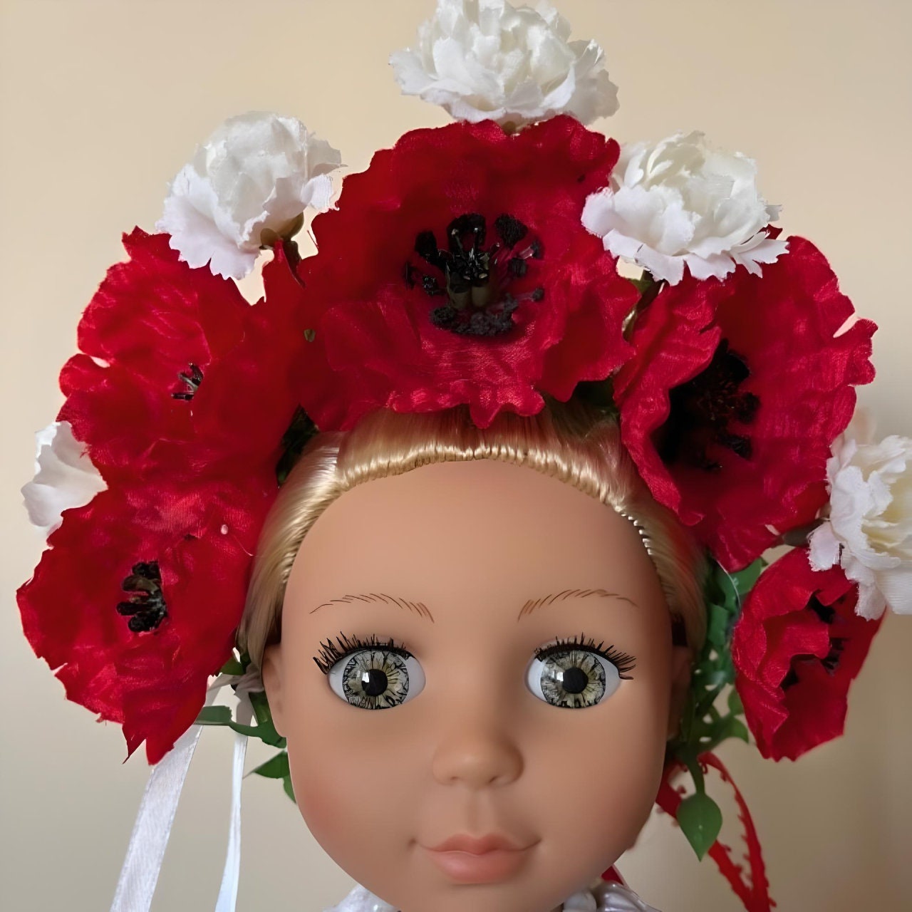 Traditional Ukrainian doll with removable embroidered dress | Gift-Emporium