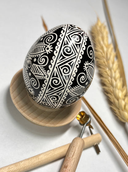 Hand-painted Ukrainian Pysanka Easter egg in black and white | Gift-Emporium
