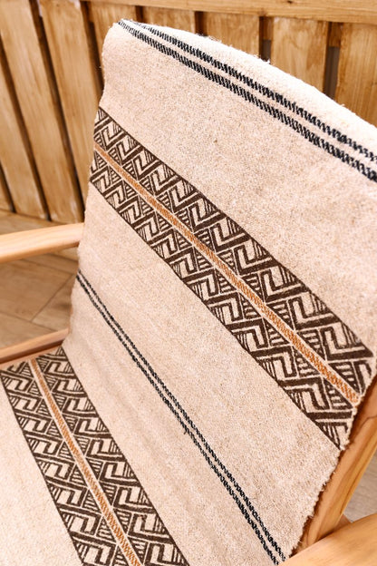 Hand-Made Ukrainian Textile Runner for Christmas Gifts | Gift-Emporium