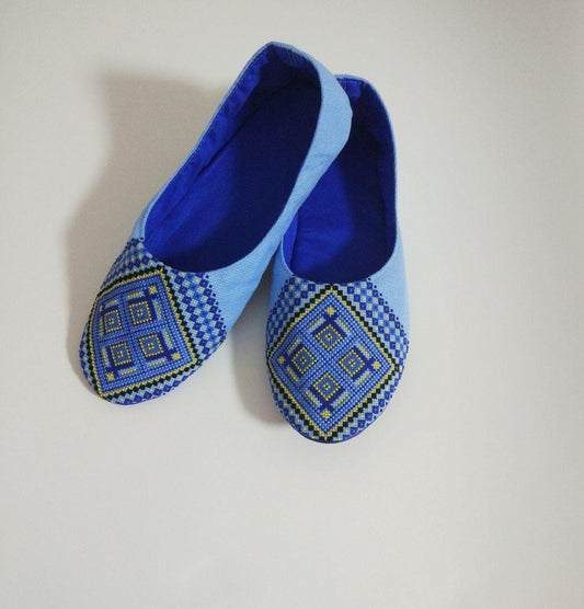 House elegant slippers, ballet slippers hand embroidery, Light weight travel slippers.Ethnic Ukraine