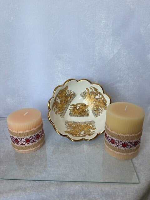 Ukrainian hand-made pillar candles with decorative floral designs | Gift-Emporium