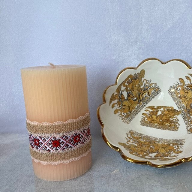 Thoughtful family gift – Ukrainian hand-made pillar candles | Gift-Emporium