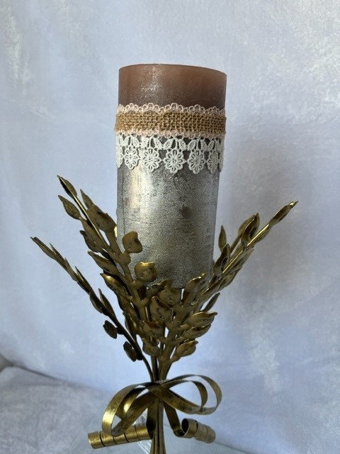 Stylish unscented golden and silver candle set for friends | Gift-Emporium