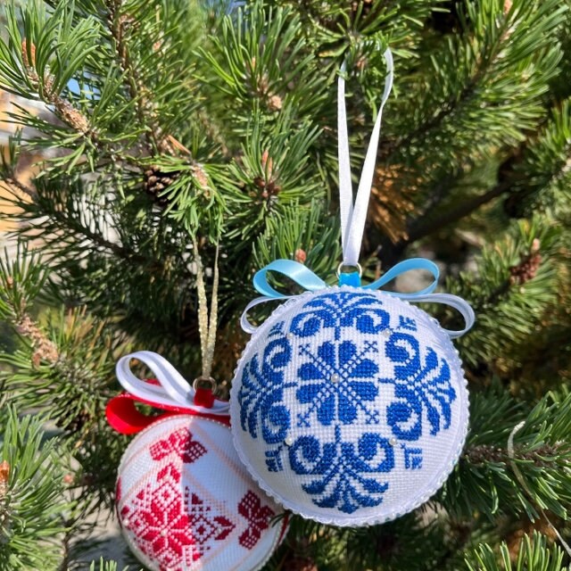 Handmade Cross Stitch Ornament for Christmas Tree - Blue and White Design | Gift-Emporium