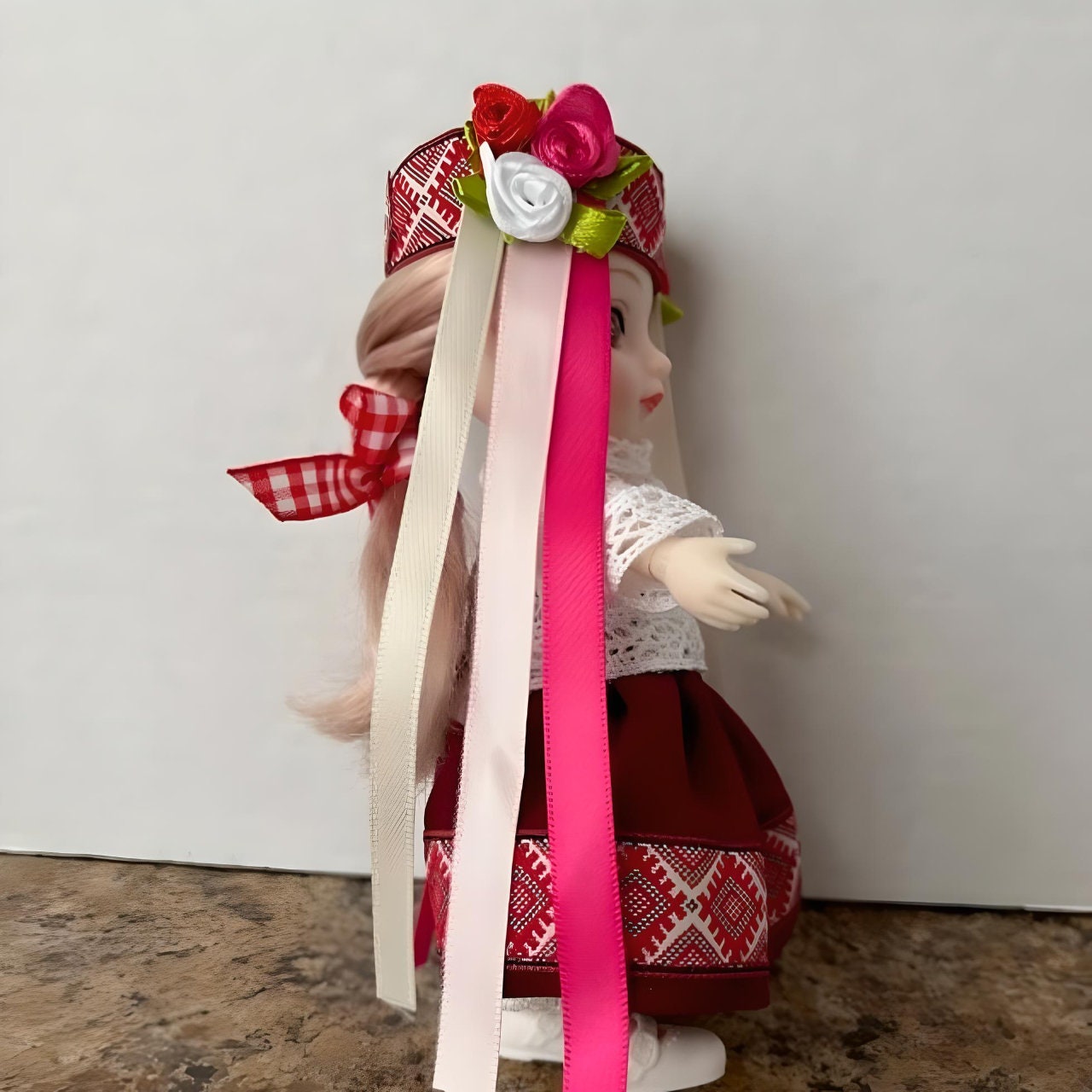 Collectable Ukrainian doll art for a little girl’s birthday | Gift-Emporium
