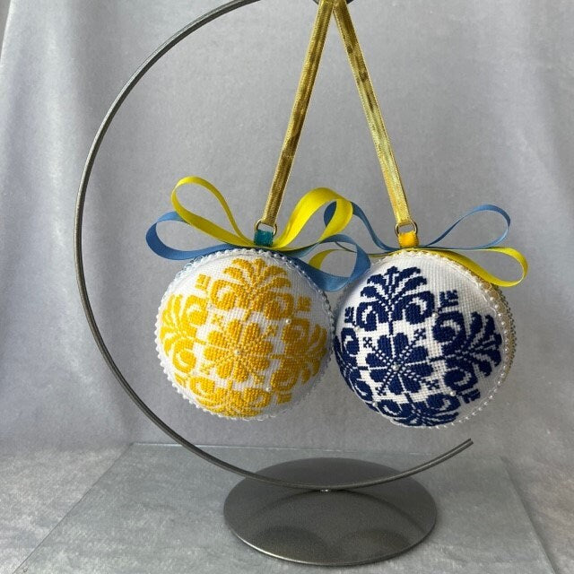 Handmade cross-stitch Christmas tree ornament with bright yellow and blue velvet, 9cm centerpiece | Gift-Emporium