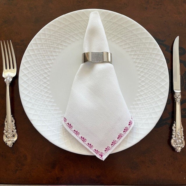 White Linen Napkin Set with Magenta Embroidery-6 Pieces | Gift-Emporium 