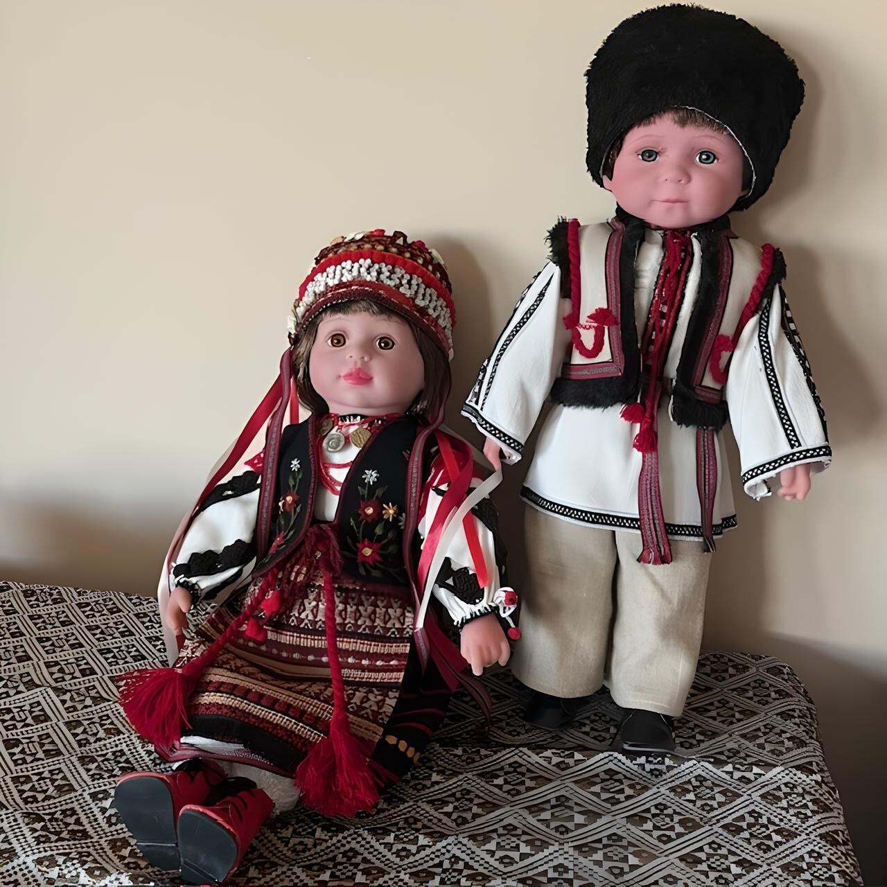 Handmade Ukrainian dolls wearing Carpathian embroidery, perfect gift for couple | Gift-Emporium