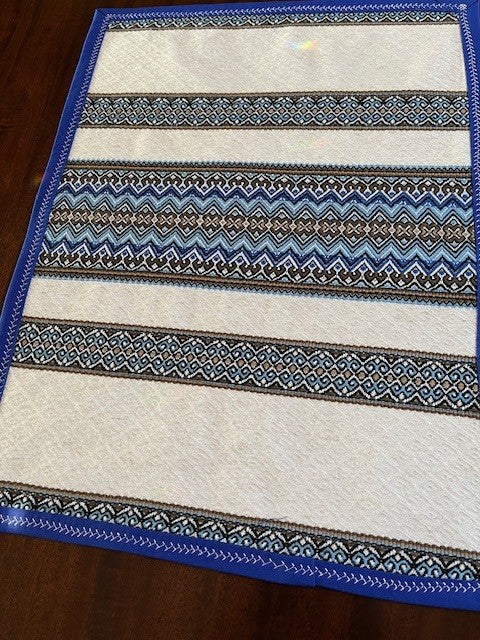 Hand-made Ukrainian wave design placemat for table decor | Gift-Emporium